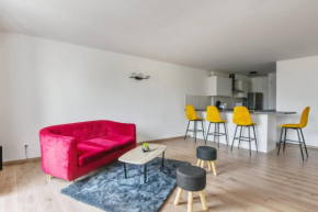 Nice and bright flat with parking at the heart of Tourcoing - Welkeys